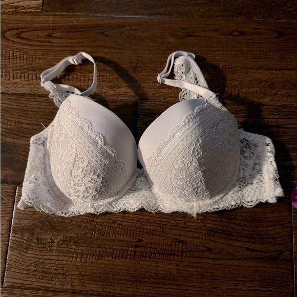 Kathy Ireland White Lace Push Up Wired Bra - Picture 1 of 4